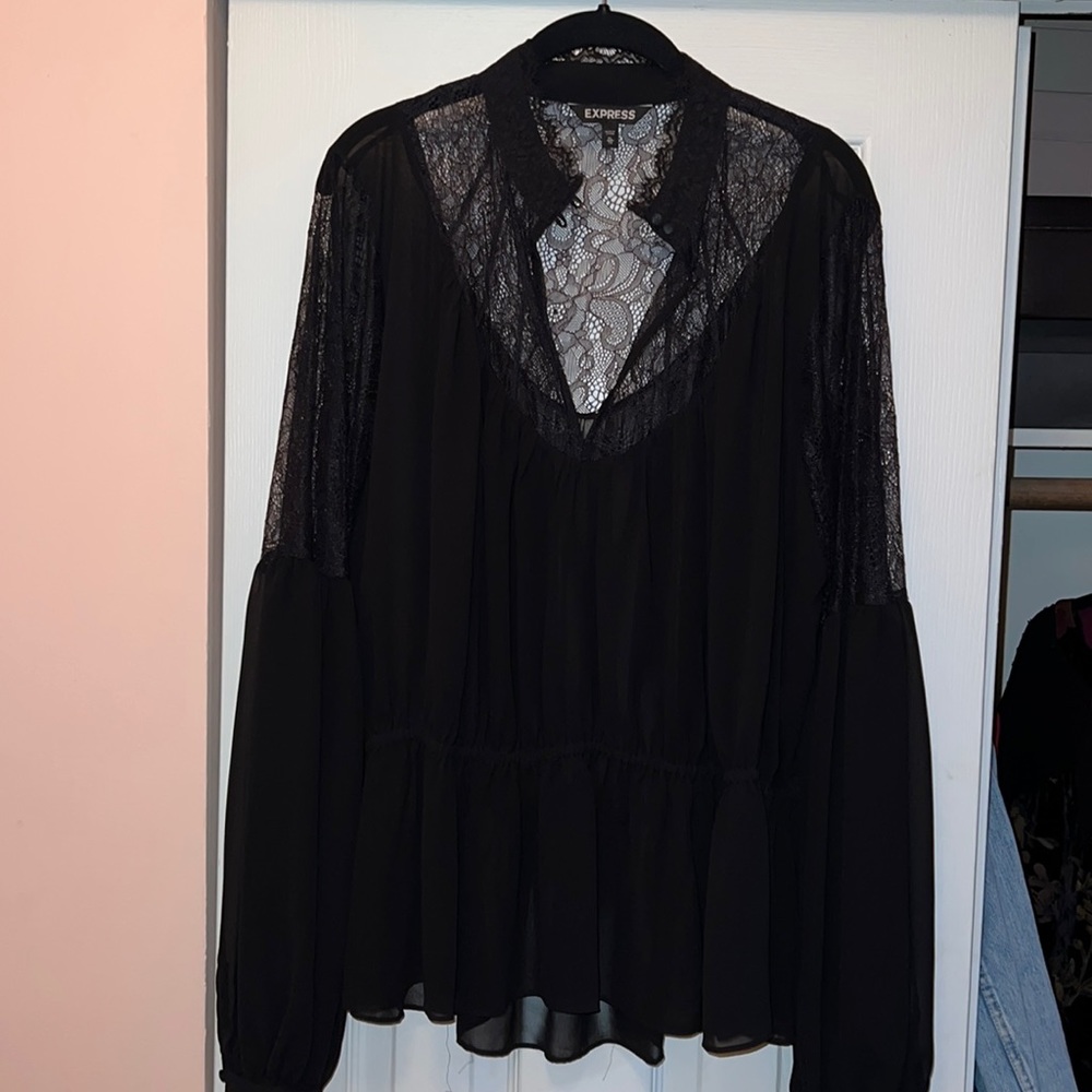 Express Lace detailed shirt size XL
